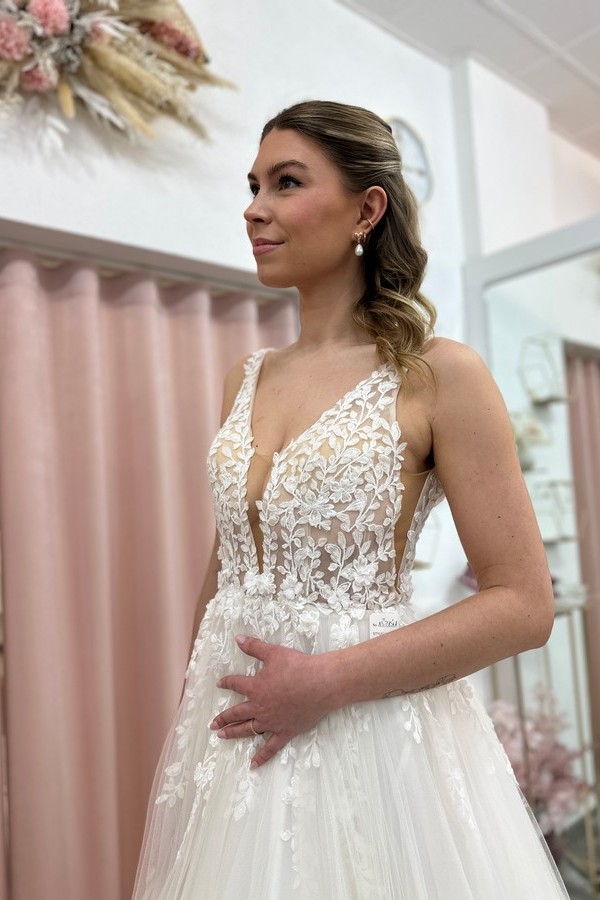 Brautkleid mit Spitze
