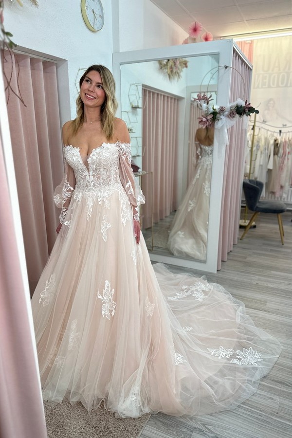 Brautkleid