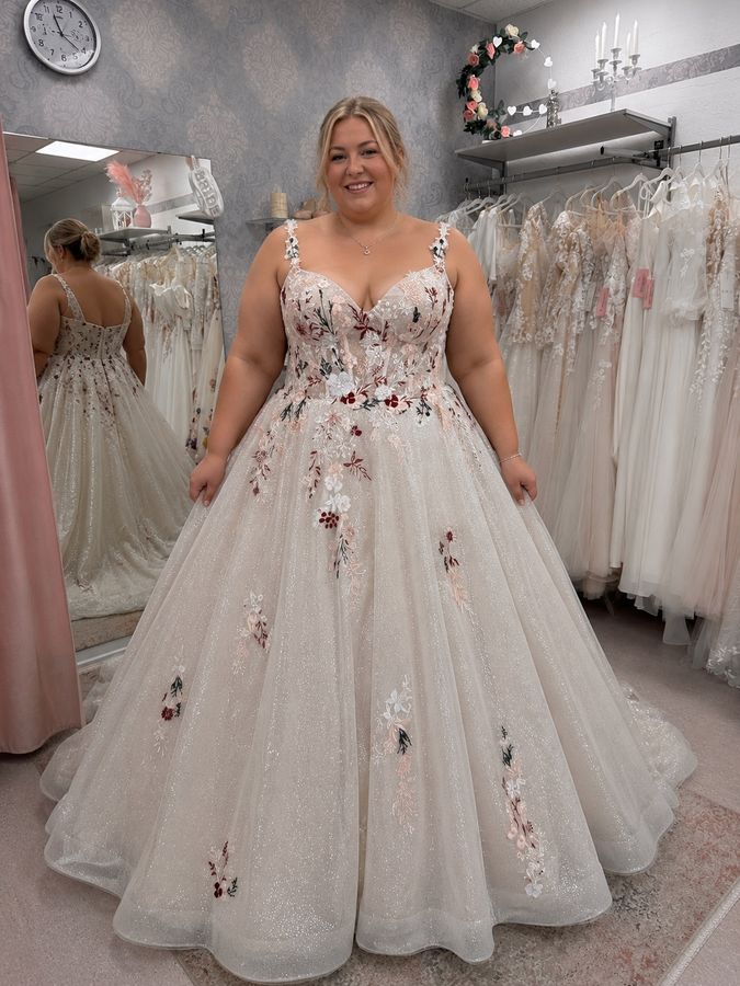 Curvybrautkleid rosa glitzer
