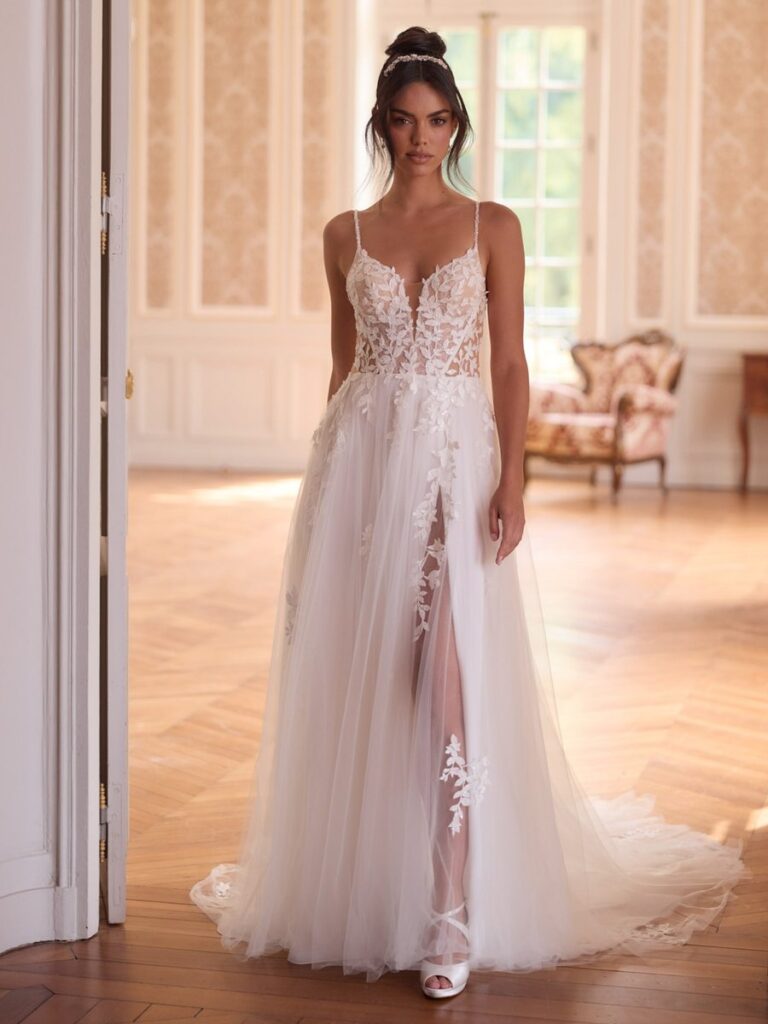 Brautkleid Spitze mit Beinschlitz